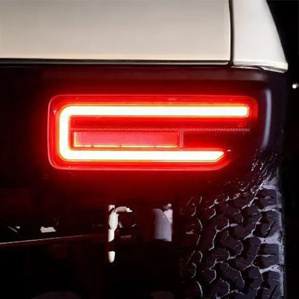 Luces LED posterior (rojo)